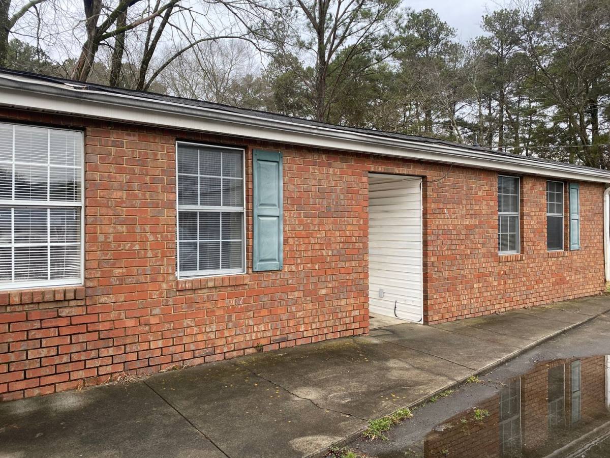 Apartment for rent at 4573 Calhoun Rd, Rome, GA 30161