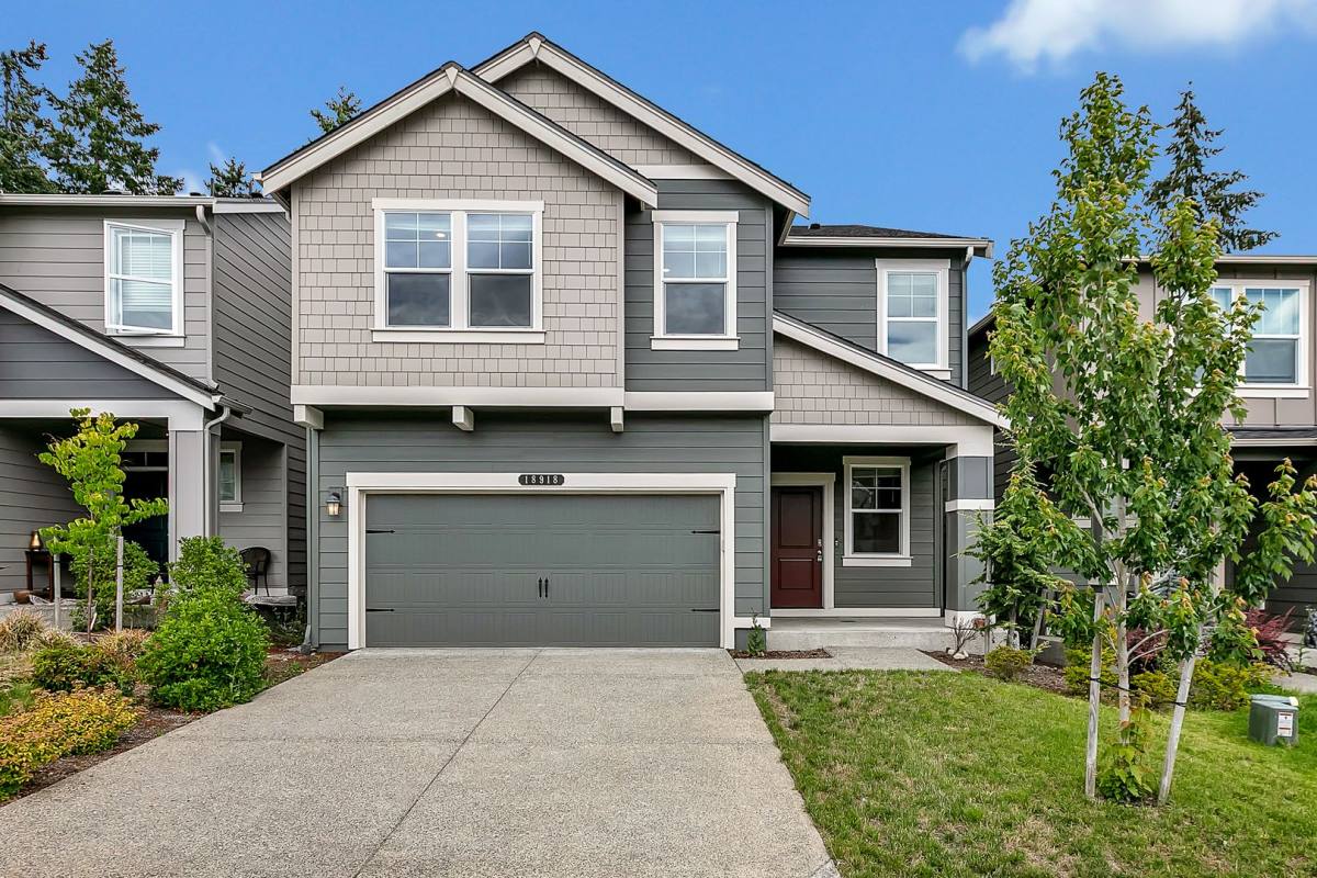 House for rent at 18918 Liberty Ridge Lane E, Puyallup, WA 98374