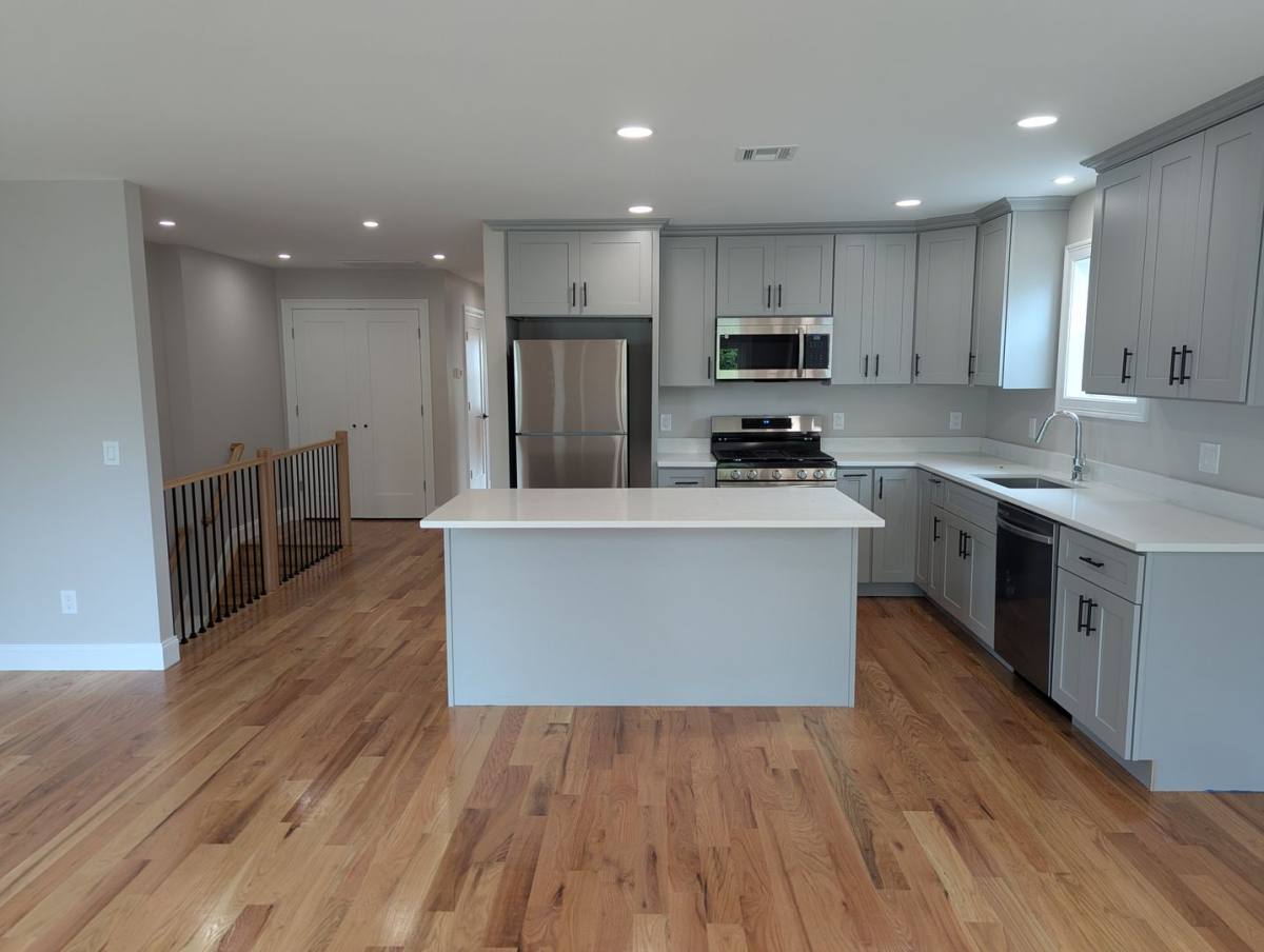 Apartment for rent at 595 N 11th St, Newark, NJ 07107