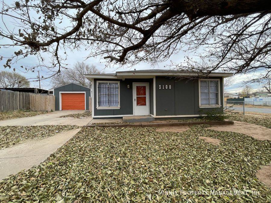 House for rent at 3100 Redwood St Fs, Amarillo, TX 79107