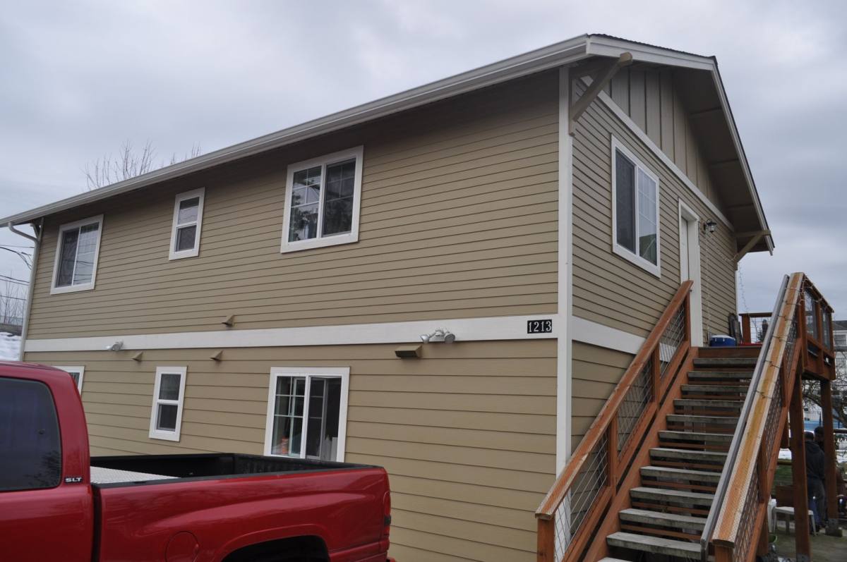 Apartment for rent at 1213 High St, Bellingham, WA 98225