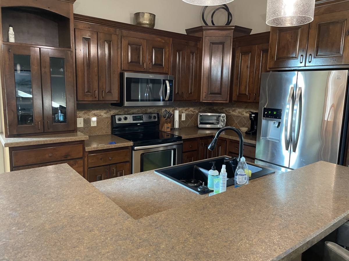 House for rent at 2204 S Silverthorne Ave, Sioux Falls, SD 57110