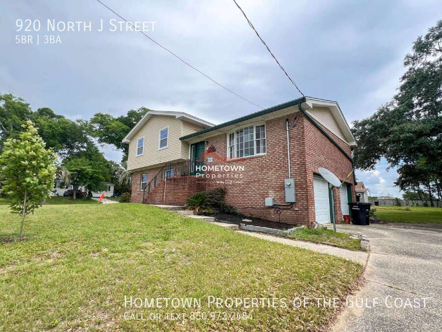 House for rent at 920 N J St, Pensacola, FL 32501