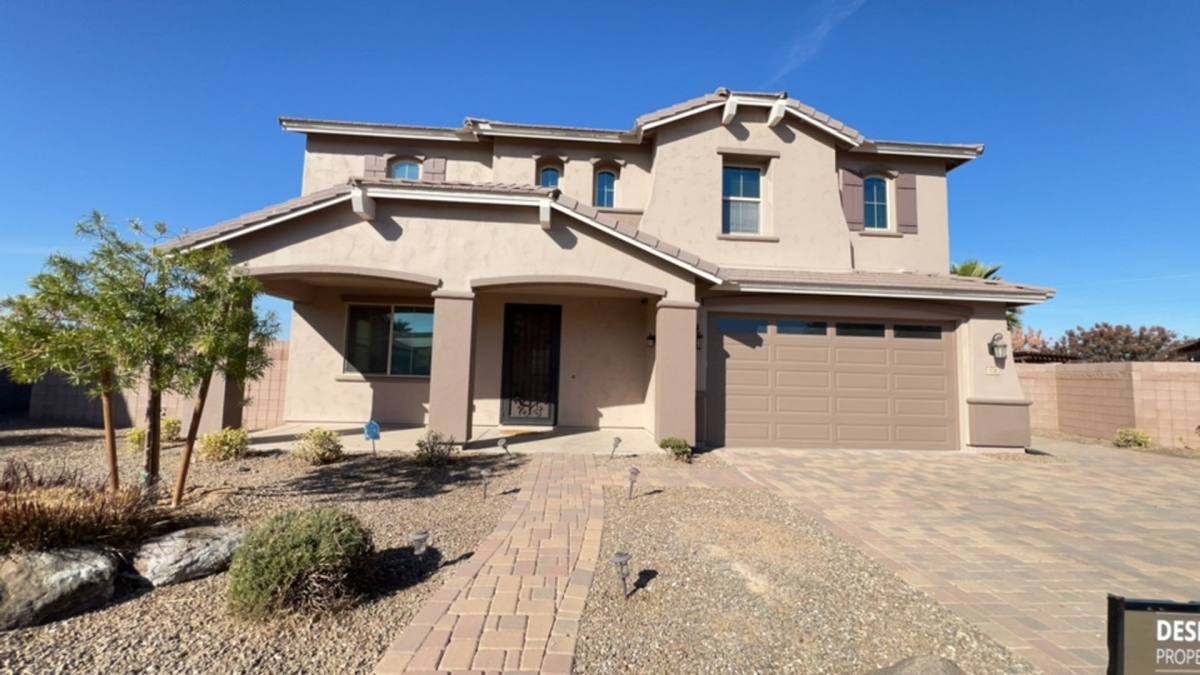 House for rent at 378 E Las Colinas Place, Chandler, AZ 85249