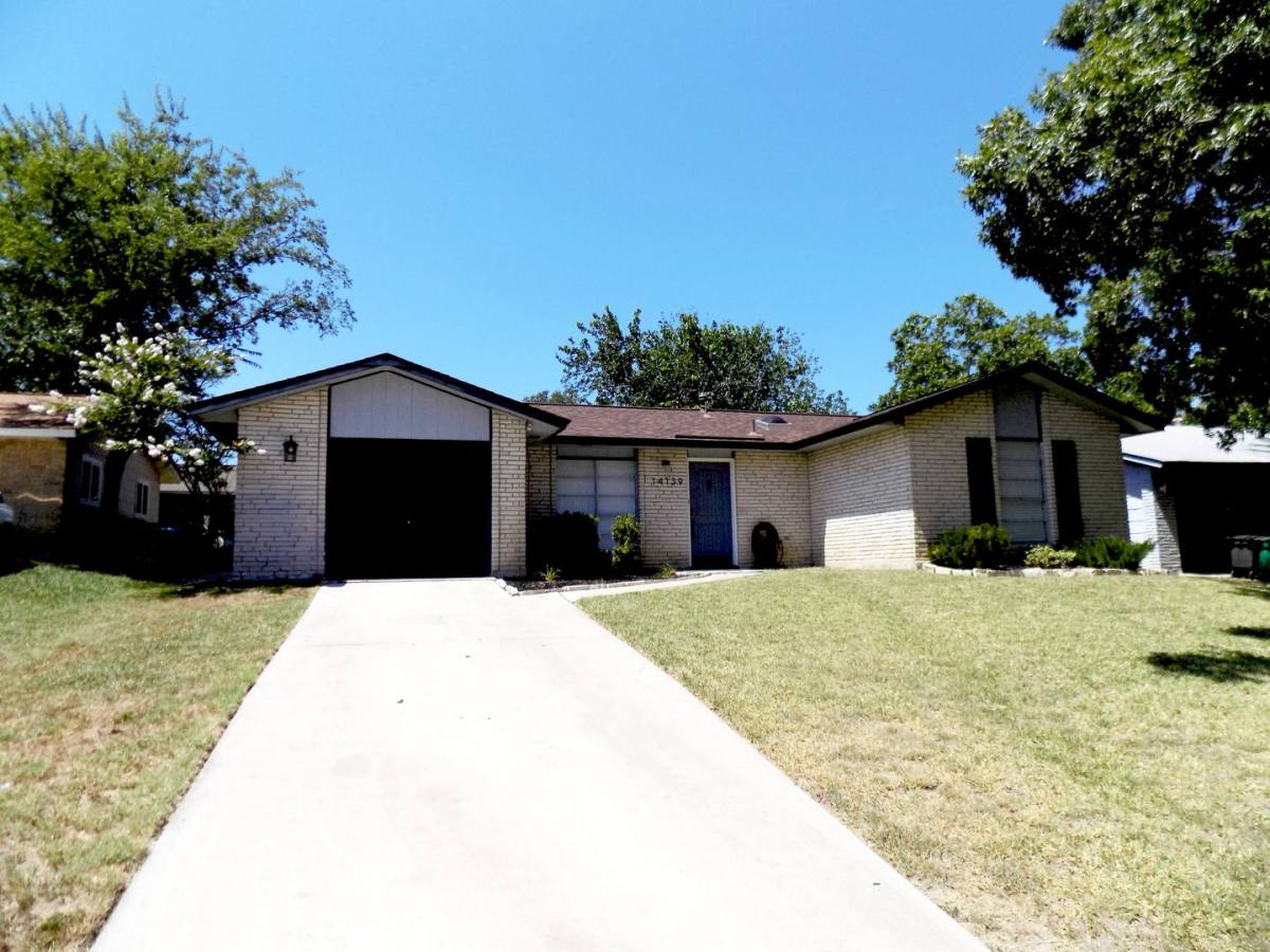 House for rent at 14139 Swallow Dr, San Antonio, TX 78217