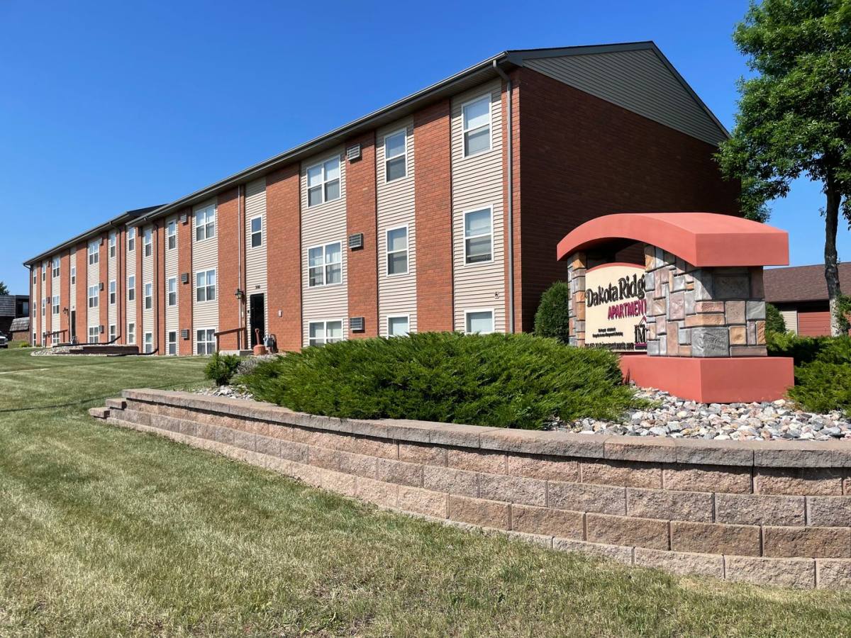 Apartment for rent at 3100-3122 14th St SW, Minot, ND 58701