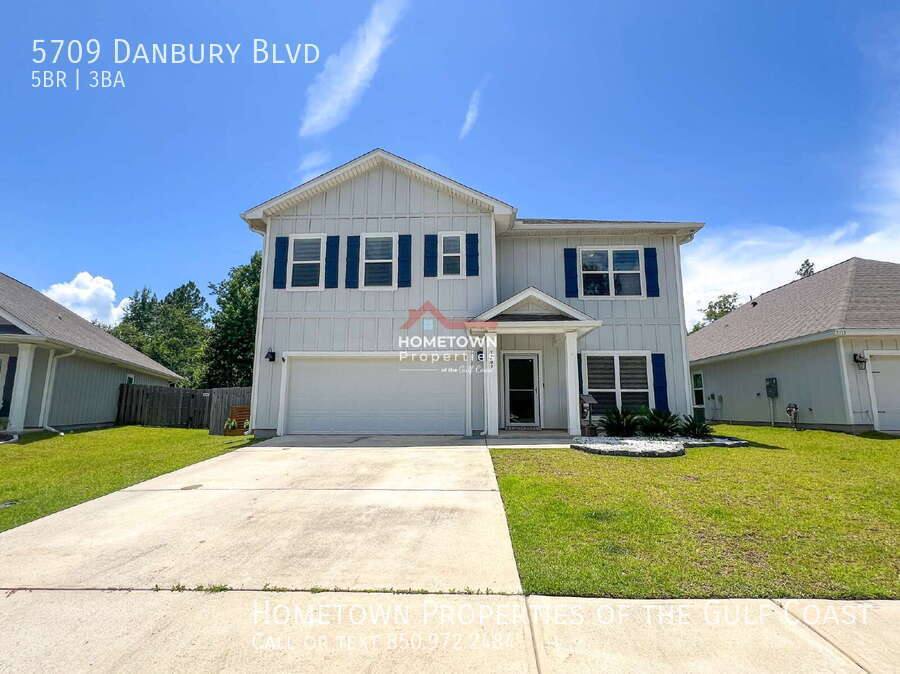 House for rent at 5709 Danbury Blvd, Milton, FL 32571