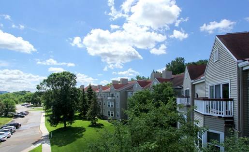 Apartment for rent at 10745 Smetana Rd #5-322, Hopkins, MN 55343