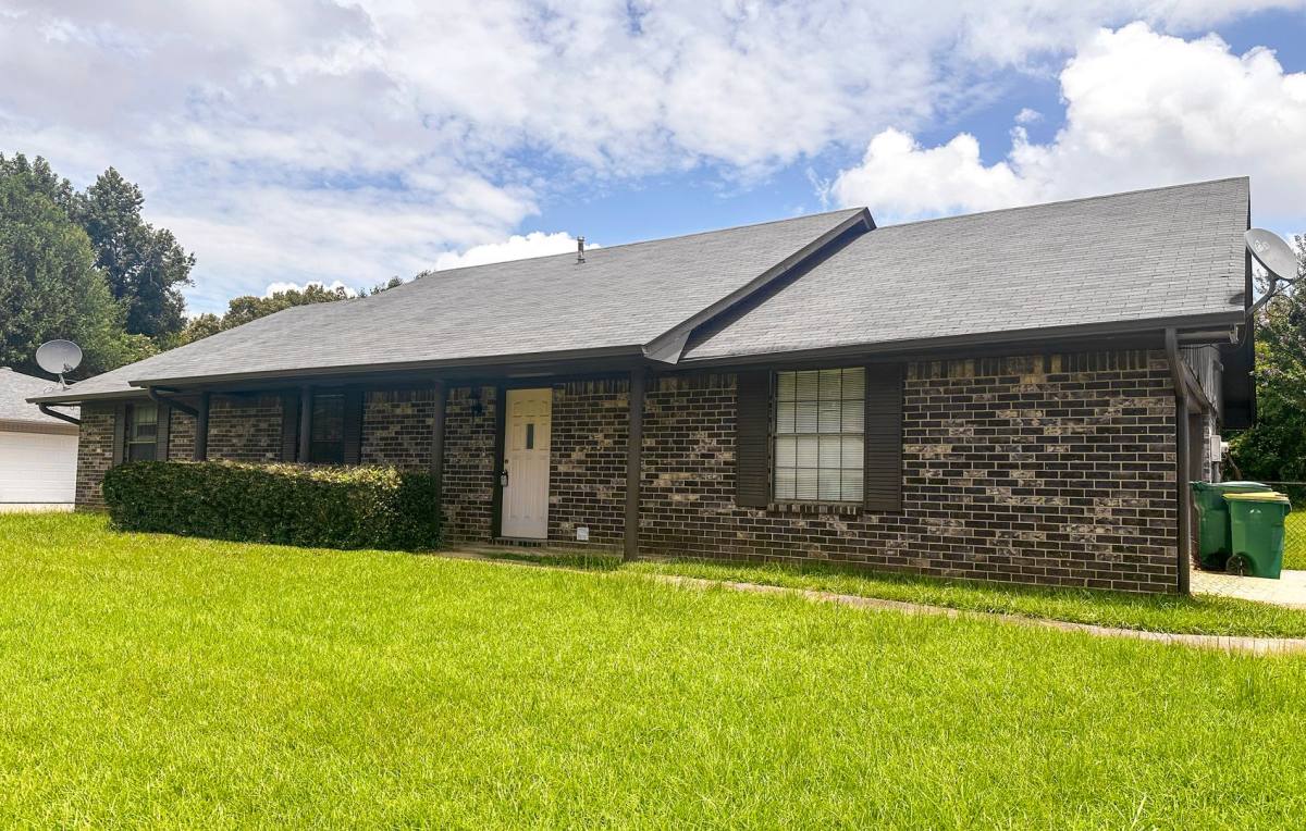 House for rent at 6108 Cooks Lane, Texarkana, TX 75503
