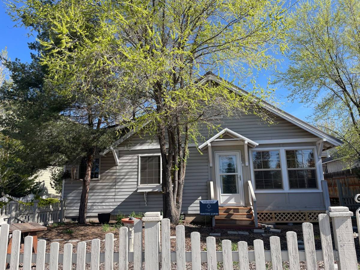 Townhouse for rent at 824 NW Newport Ave, Bend, OR 97703