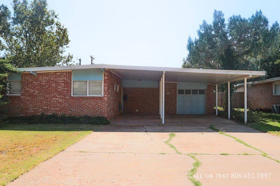 House for rent at 2405 46th St, Lubbock, TX 79412