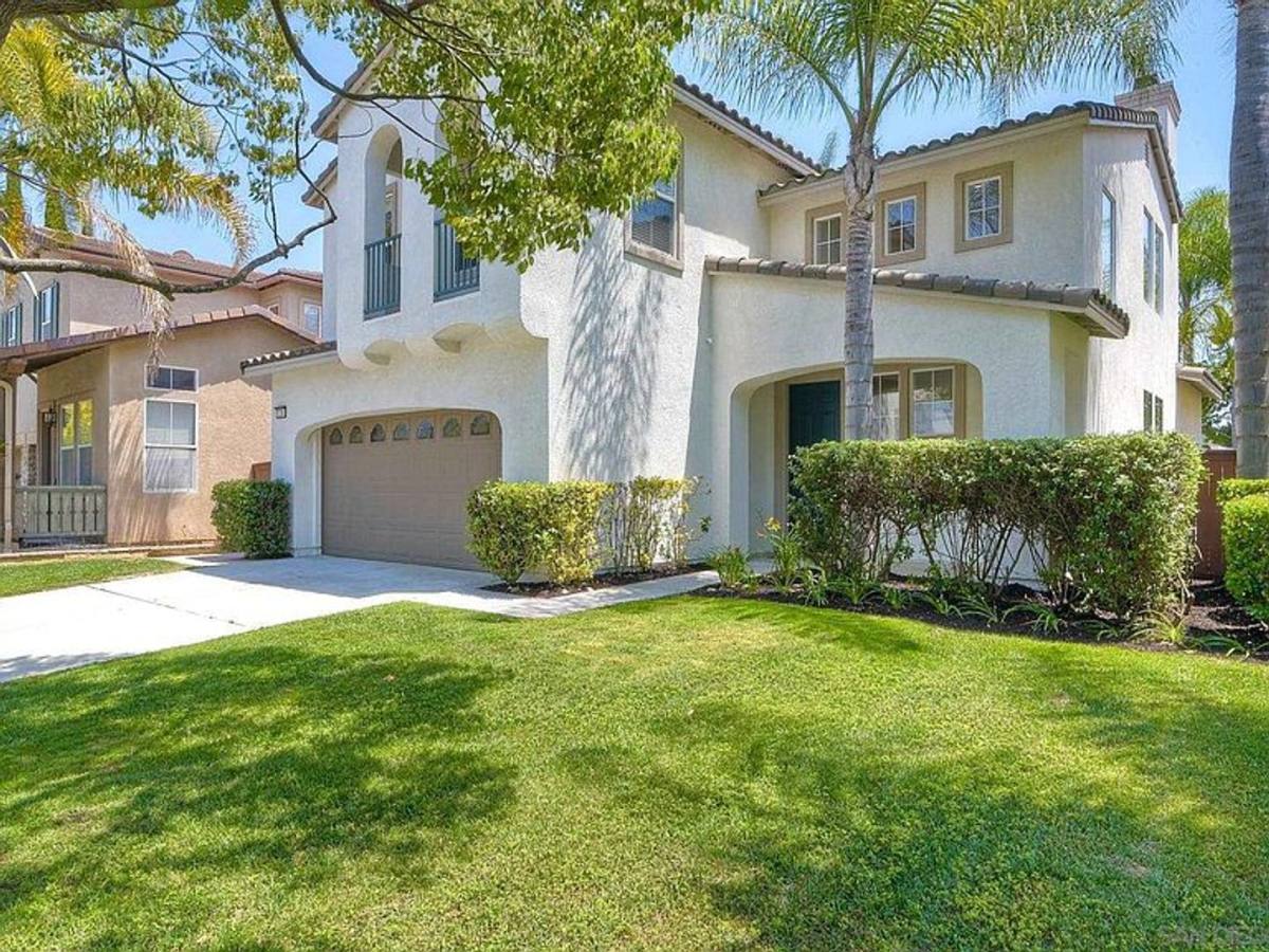 House for rent at 7241 Arroyo Grande Rd, San Diego, CA 92129