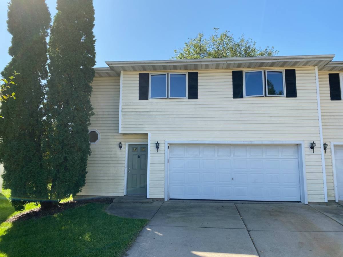 Townhouse for rent at 6 Bahr Circle, Madison, WI 53719