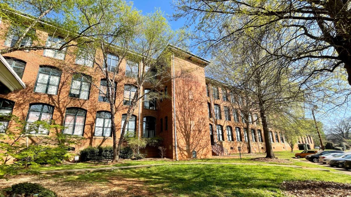 Condo for rent at 201 S Hoskins Rd, Charlotte, NC 28208