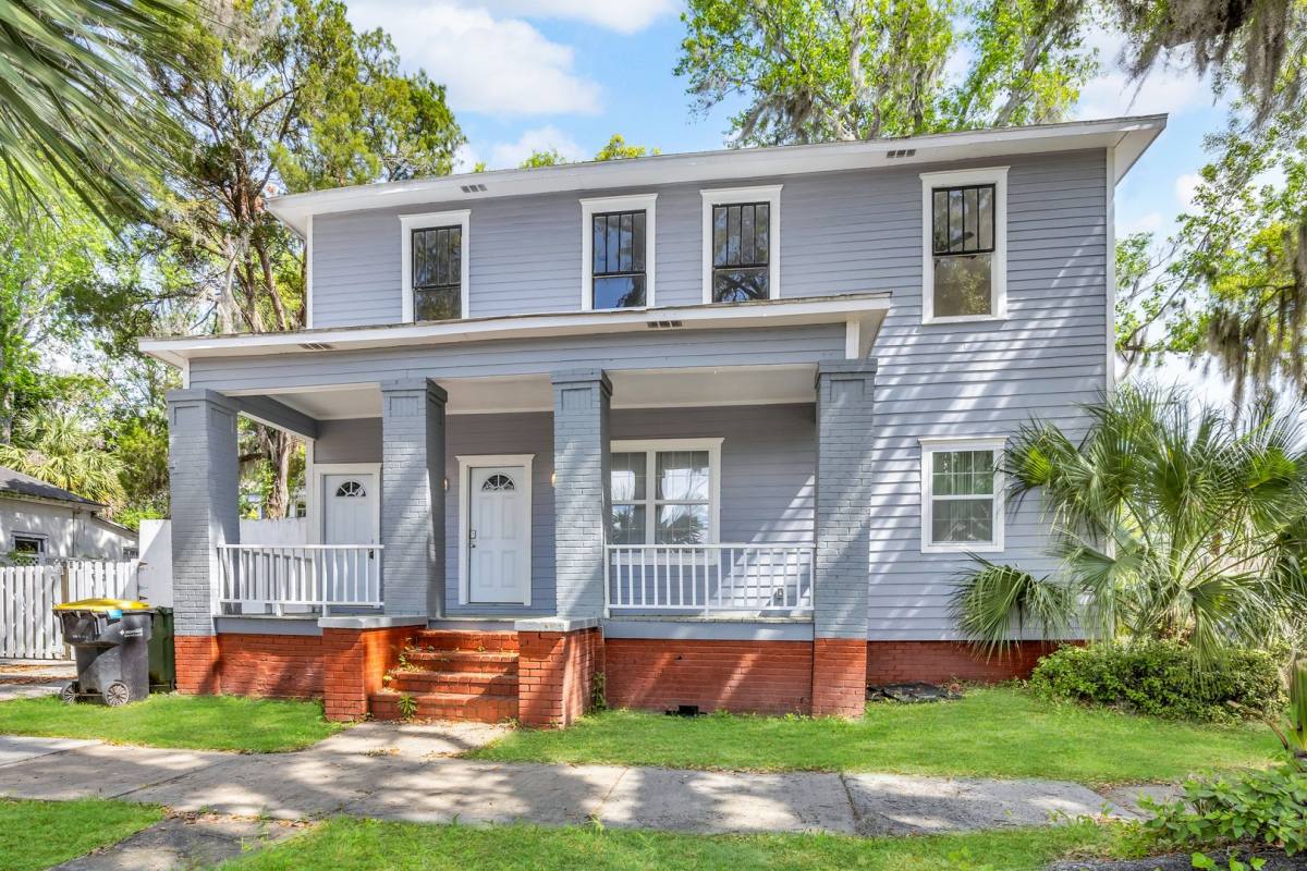 House for rent at 846 E 37th St, Savannah, GA 31401