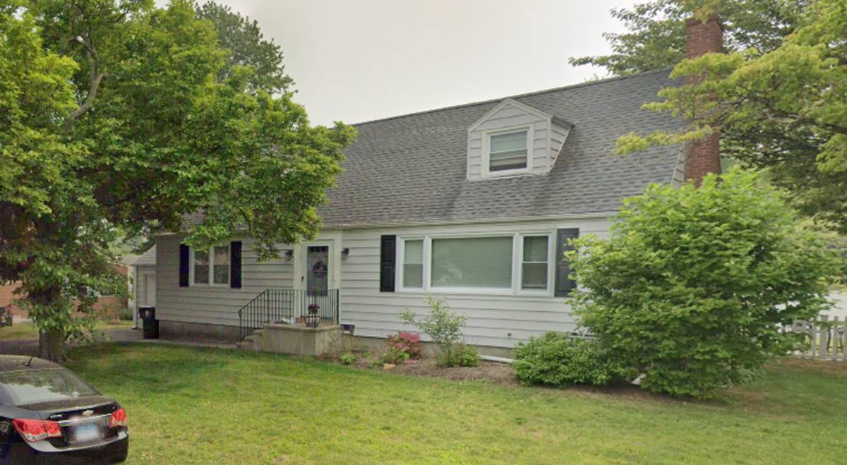 Apartment for rent at 77 Renchy St, Fairfield, CT 06824