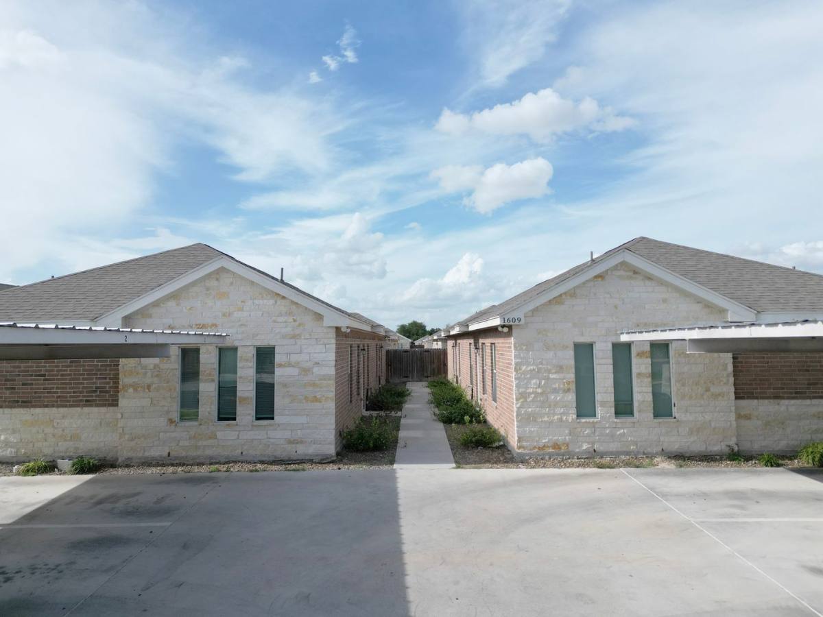 House for rent at 1609 W Cortlandt St, Edinburg, TX 78541