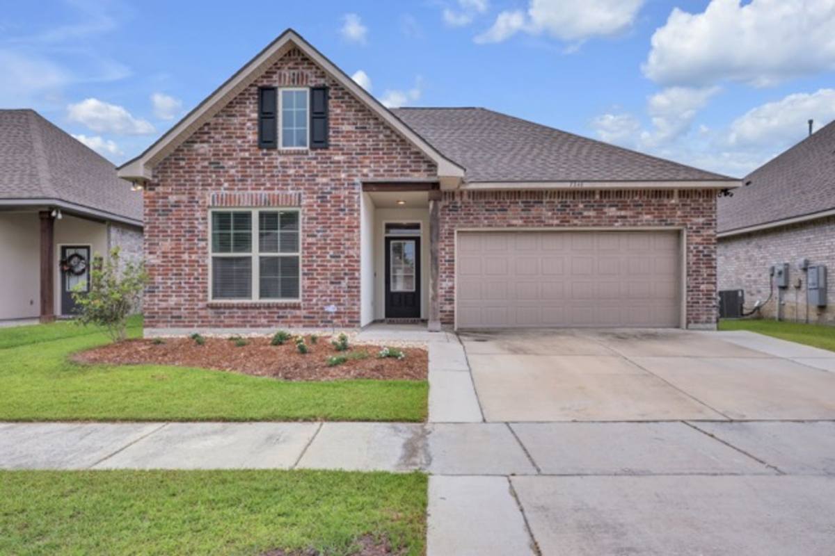 House for rent at 7248 Kenilworth Crossing Ave, Baton Rouge, LA 70820