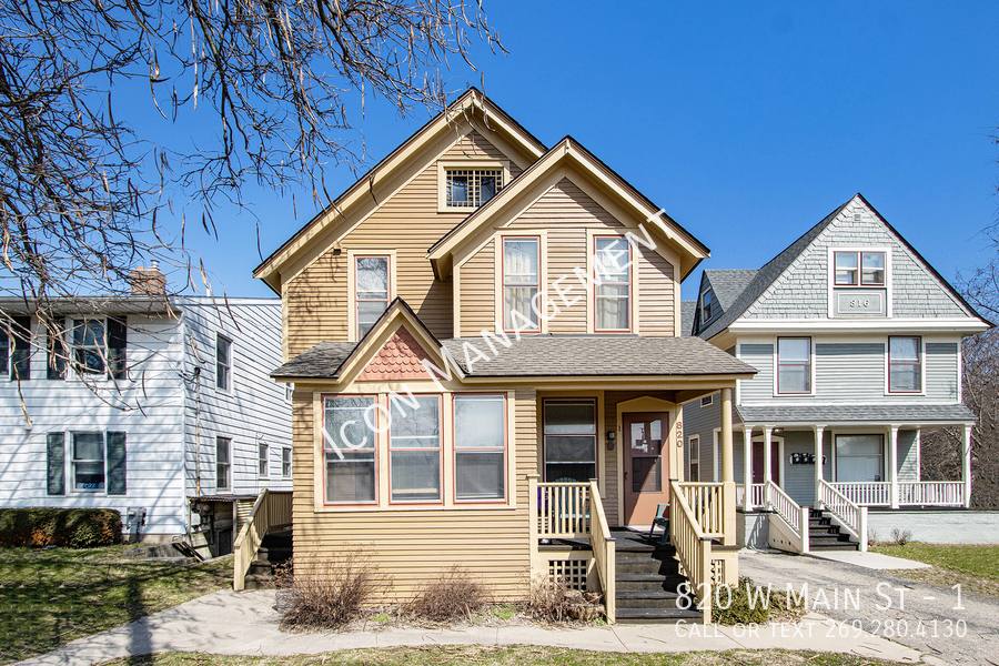 Apartment for rent at 820 W Main St #1, Kalamazoo, MI 49007