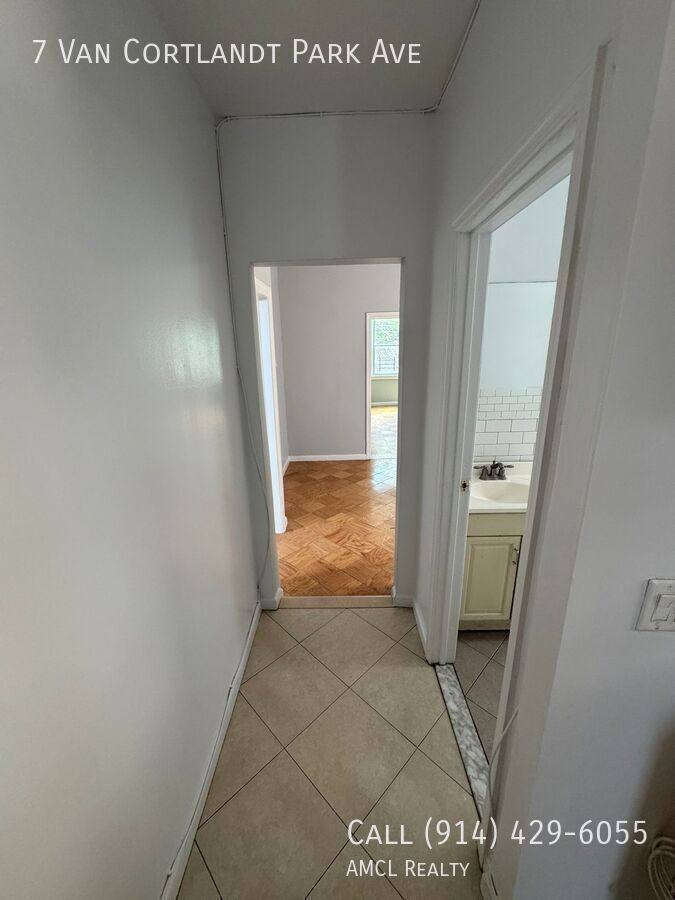 Apartment for rent at 7 Van Cortlandt Park Ave, Yonkers, NY 10701