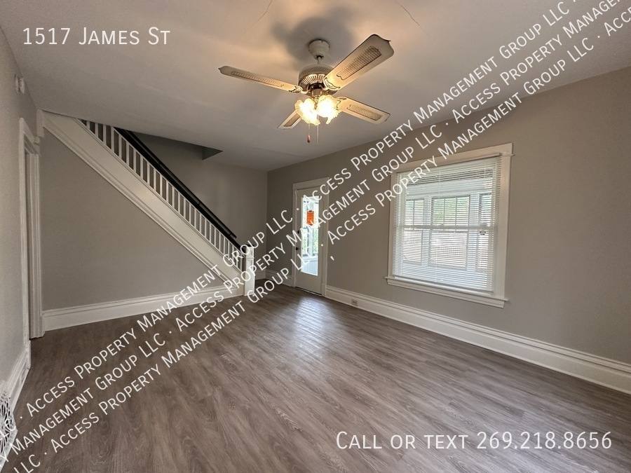 House for rent at 1517 James St, Kalamazoo, MI 49001