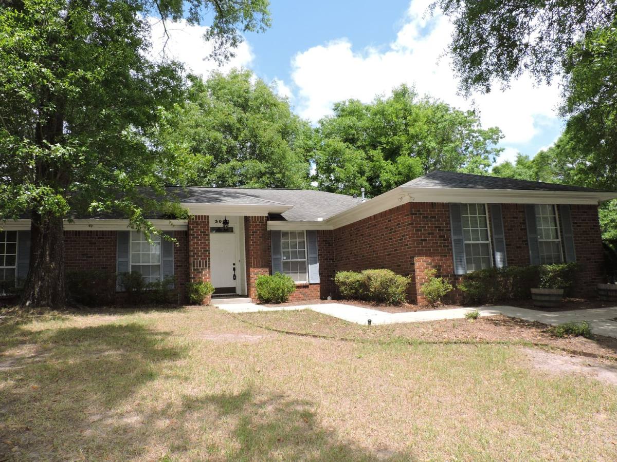 House for rent at 3002 Constantine Dr, Pensacola, FL 32505