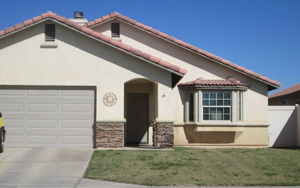 House for rent at 264 Rosarito Dr, Imperial, CA 92251