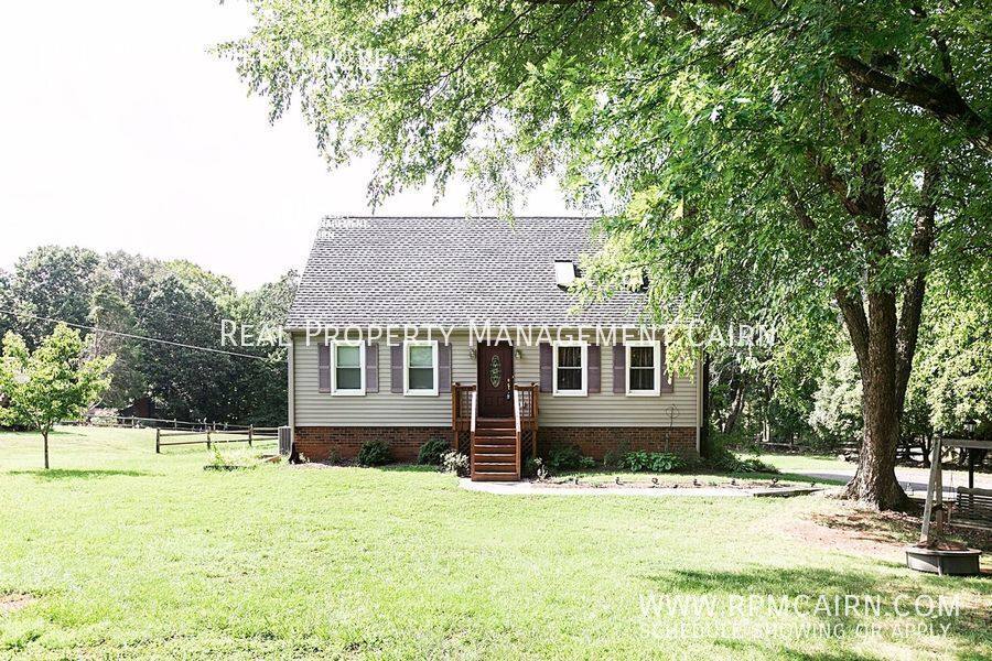 House for rent at 101 Woodruff Circle, Lynchburg, VA 24503