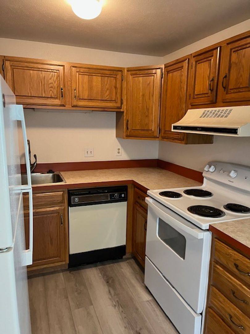 Apartment for rent at 629 Collyer St, Longmont, CO 80501