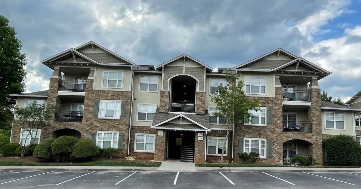 Apartment for rent at 3700 Spruce Ridge Way, Knoxville, TN 37920