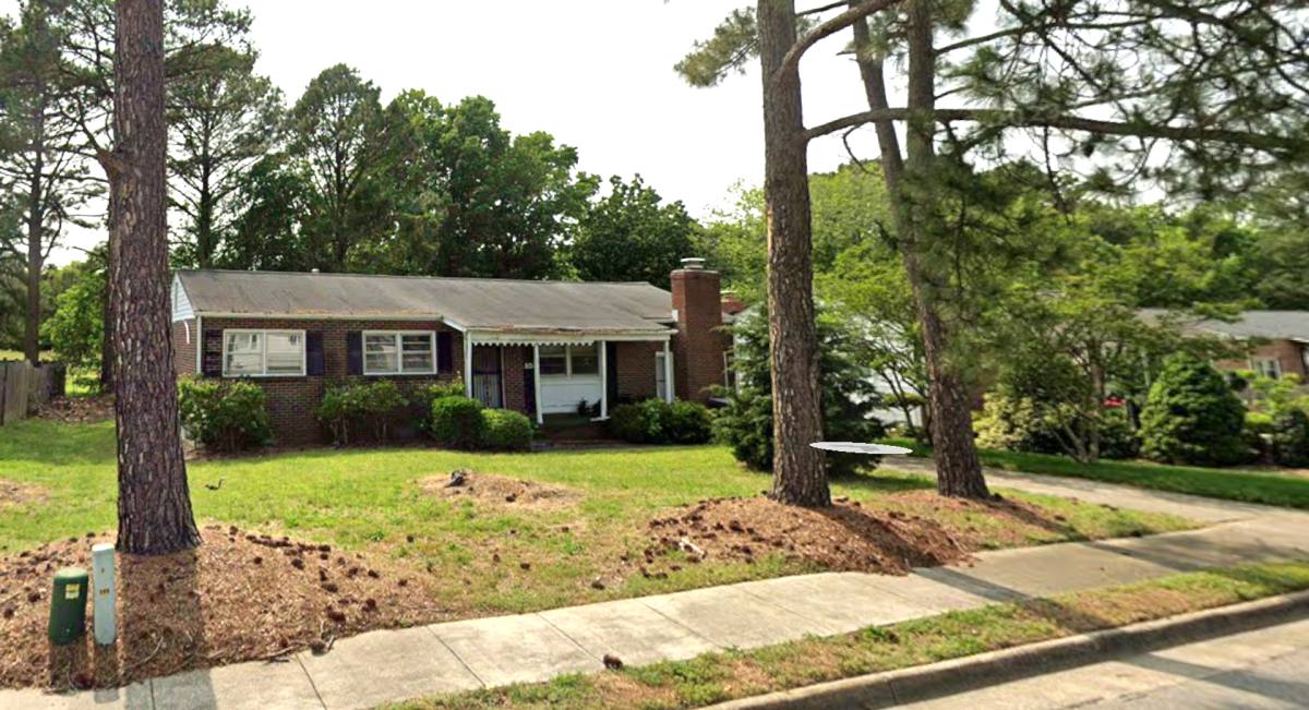 House for rent at 103 Bowen Dr, Hampton, VA 23666