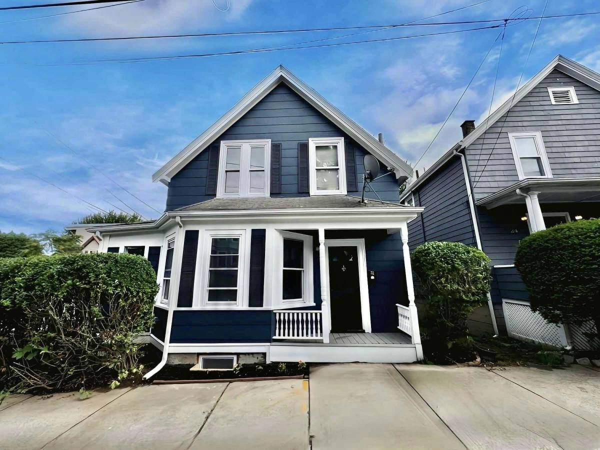 House for rent at 22 Allen Ave, Lynn, MA 01902