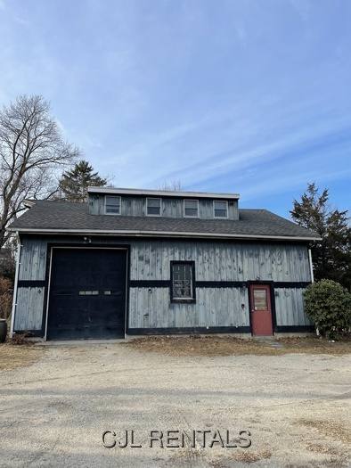 Apartment for rent at 42 Brooks Rd #GAR, Lincoln, MA 01773