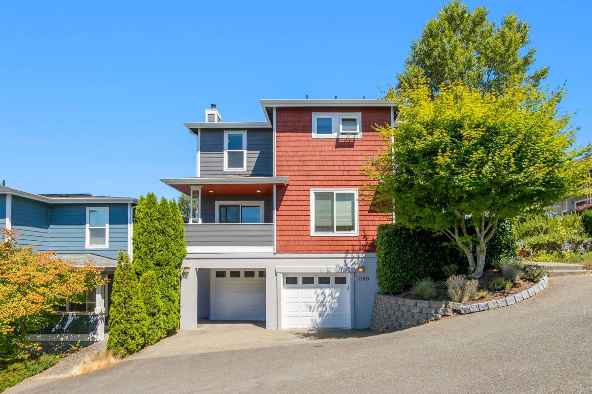 House for rent at 1858 S Bennett Dr, Seattle, WA 98108