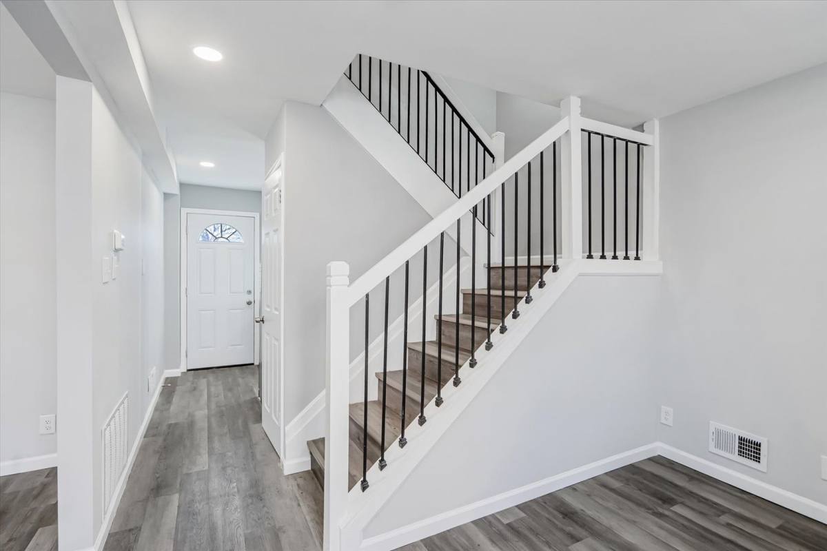 Townhouse for rent at 516 Warner St, Baltimore, MD 21230