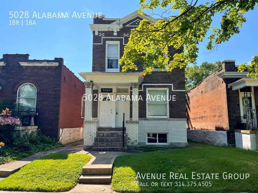 Apartment for rent at 5028 Alabama Ave, Saint Louis, MO 63111
