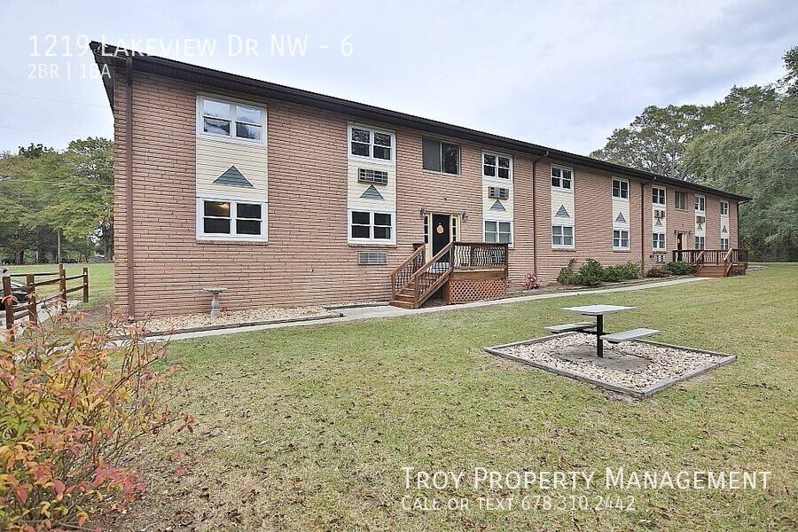 Apartment for rent at 1219 Lakeview Dr NW #6, Conyers, GA 30012