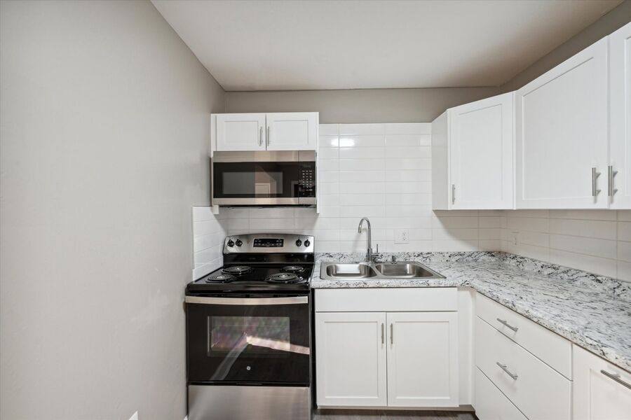 Apartment for rent at 4070 Royer Rd #24, Toledo, OH 43623