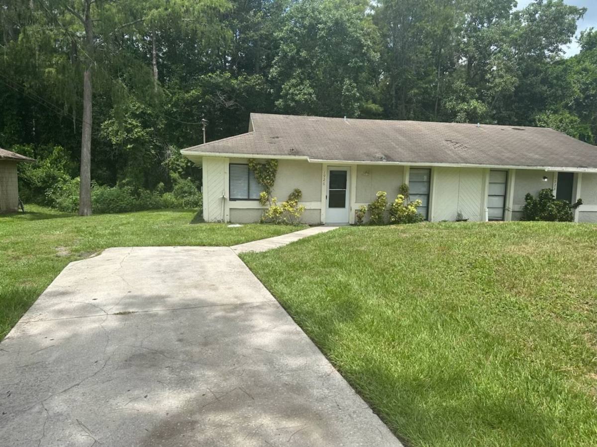 House for rent at 1926 Bonneville Dr, Orlando, FL 32826