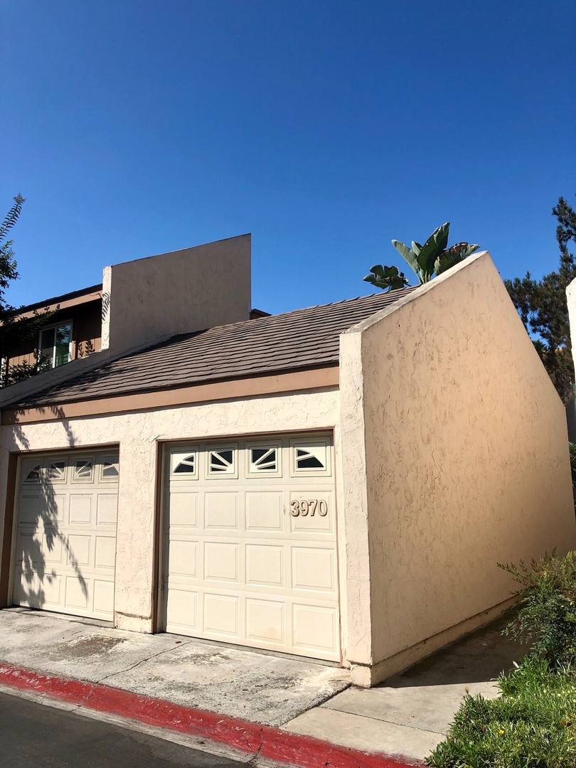 Townhouse for rent at 3970 Caminito Patricia, San Diego, CA 92111