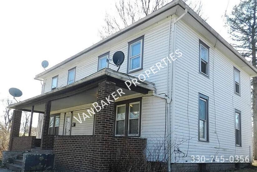Apartment for rent at 192 N Martha Ave #192, Akron, OH 44305