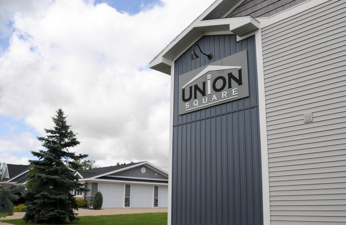 House for rent at 4171 E Bluegrass Rd #N07, Mount Pleasant, MI 48858