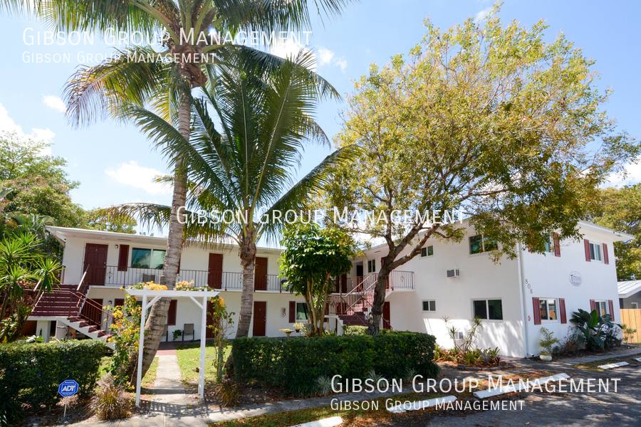 Apartment for rent at 806 NE 16th Place #7, Fort Lauderdale, FL 33304