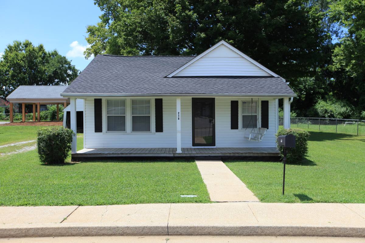 House for rent at 218 S Kings Highway, Murfreesboro, TN 37129