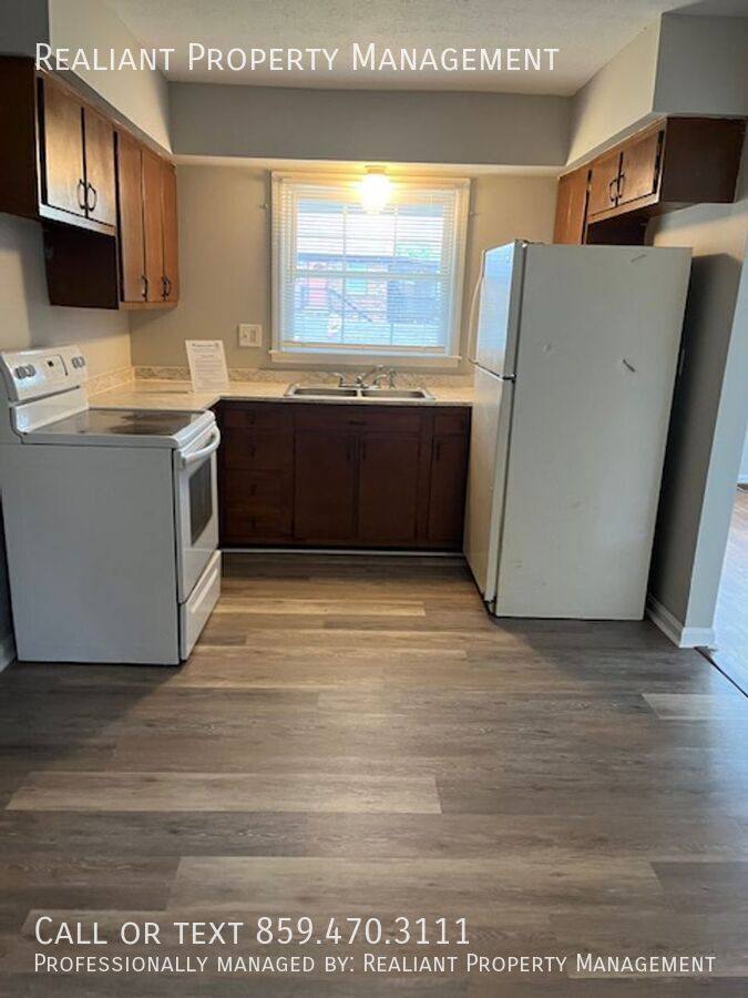 Apartment for rent at 2160 Winterberry Dr #A, Lexington, KY 40504