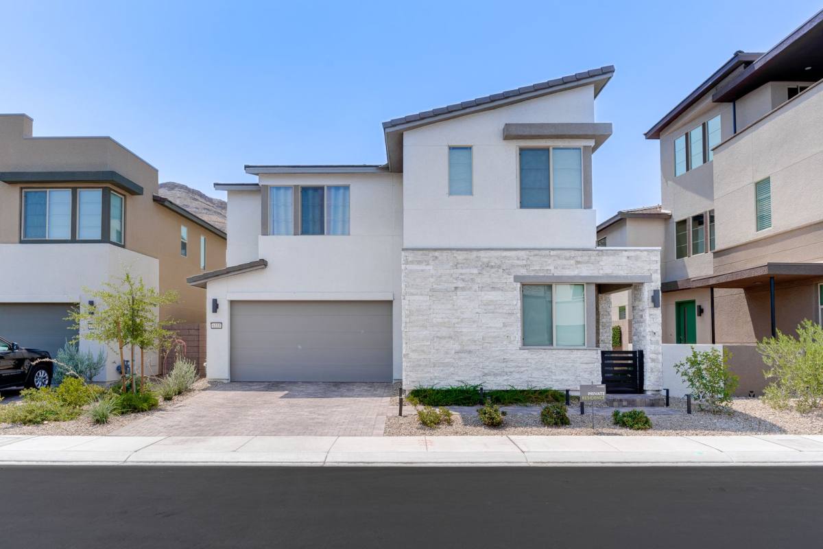 House for rent at 6333 Redstone Hills Dr, Las Vegas, NV 89148