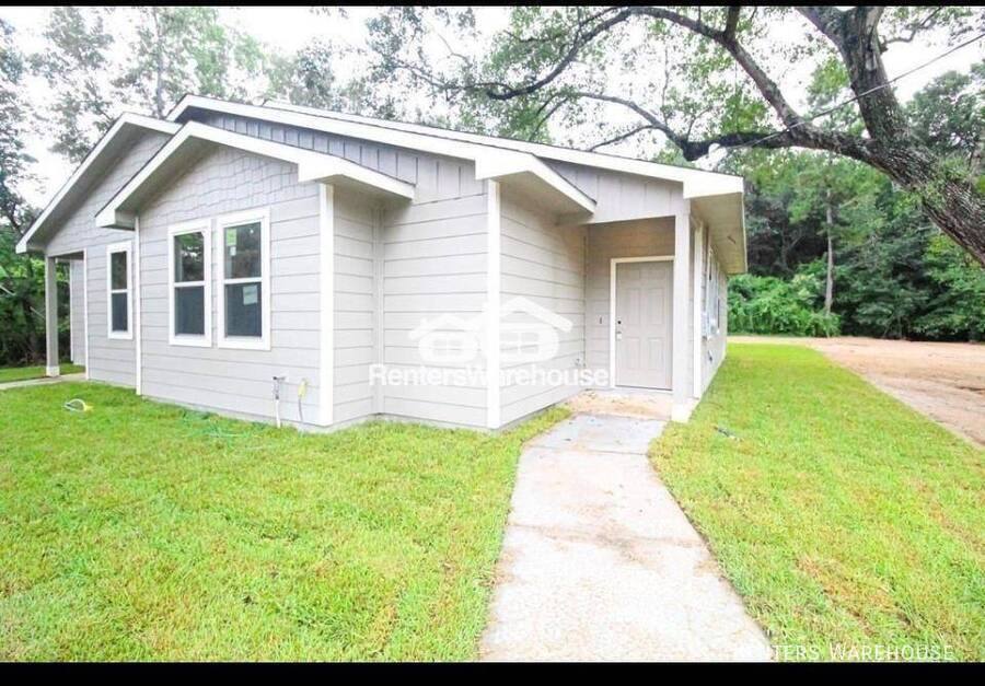 House for rent at 26471 Joy Village Dr #B, Splendora, TX 77372