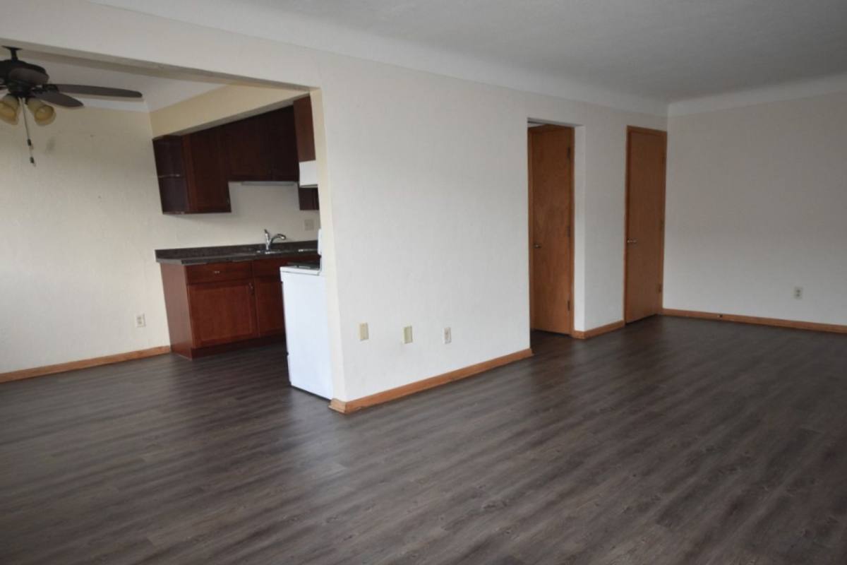 Apartment for rent at 751 Mount Curve Blvd, Saint Paul, MN 55116