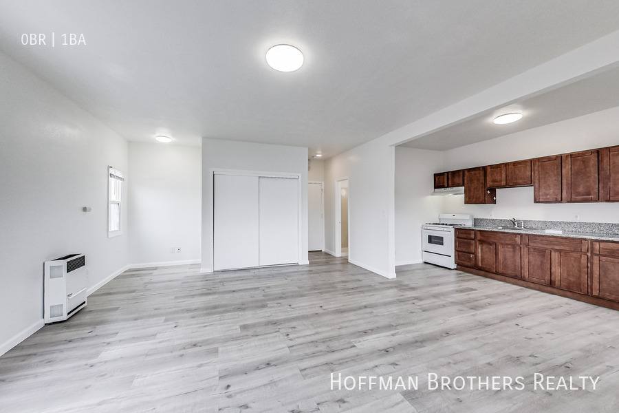 Apartment for rent at 1454 36th Ave #105, Oakland, CA 94601