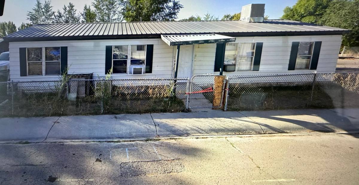 House for rent at 484 W 300 S, Wellington, UT 84542